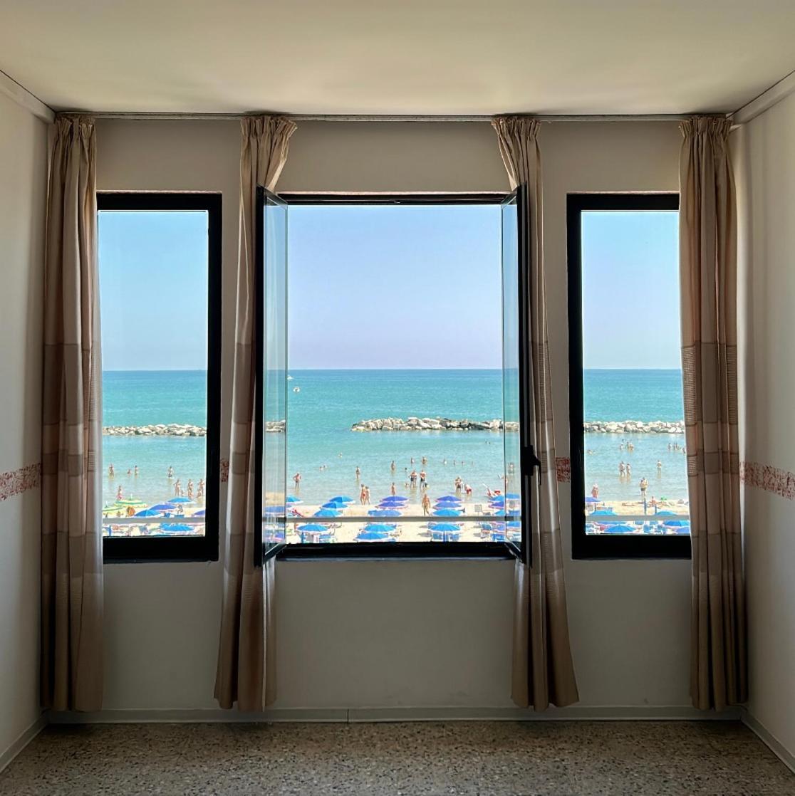 Hotel Bartolini بيلاريا-إيجيا مارينا المظهر الخارجي الصورة
